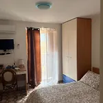 Costa House Apartamento *