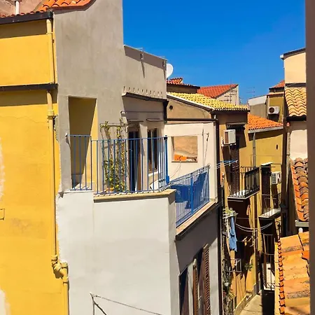 Apartment Costa House *