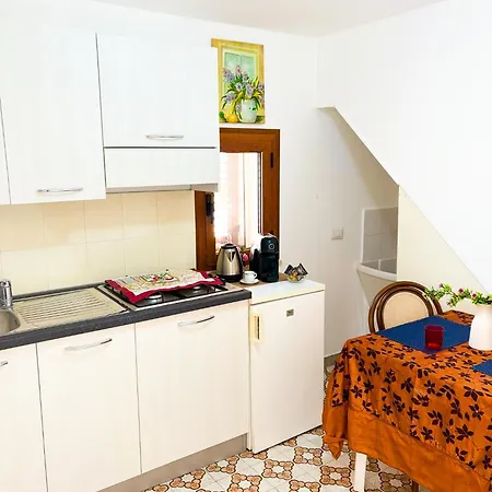 Costa House Apartamento Cefalù